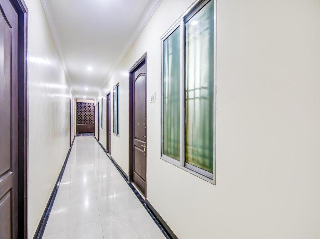 Hotel Royal Paradise Коимбатур Экстерьер фото